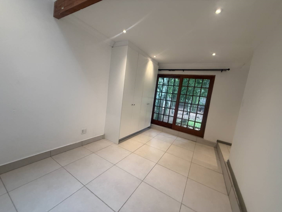 To Let 2 Bedroom Property for Rent in Ferndale Gauteng