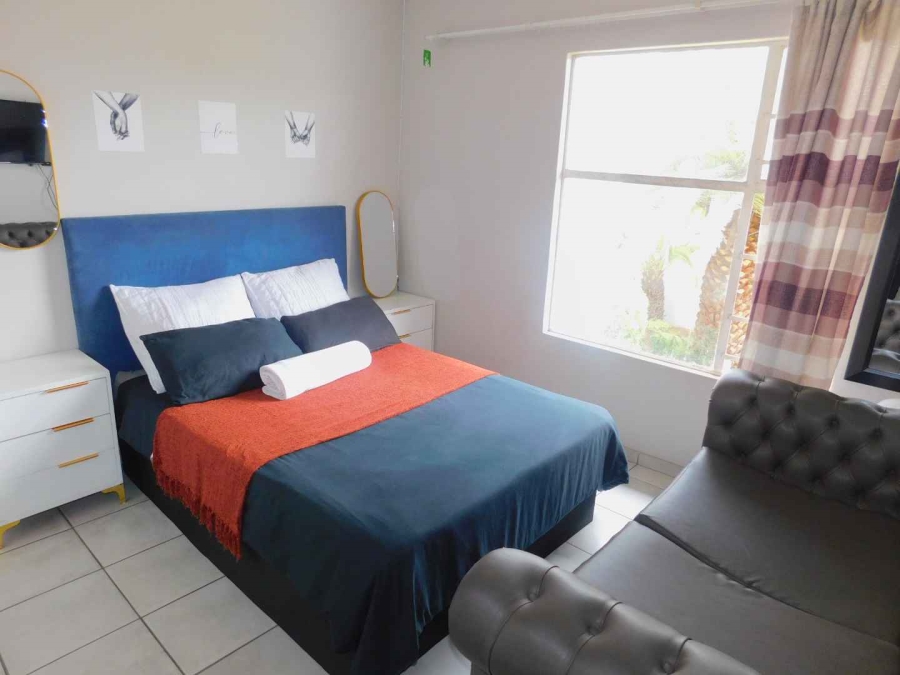 2 Bedroom Property for Sale in Paulshof Gauteng