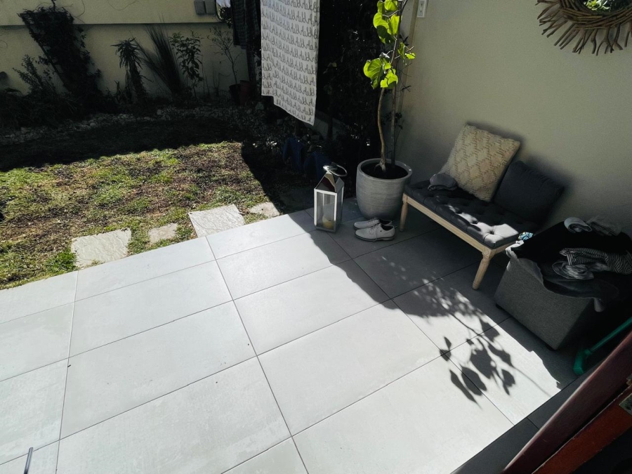 To Let 2 Bedroom Property for Rent in Morningside Gauteng