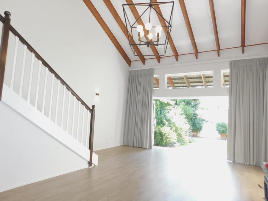 To Let 3 Bedroom Property for Rent in Bryanston Gauteng