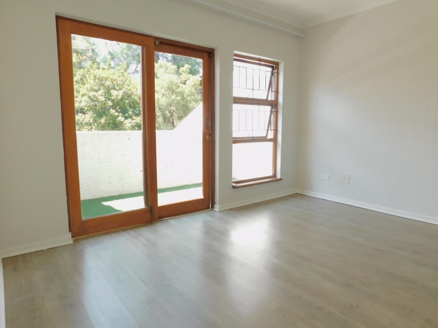 To Let 3 Bedroom Property for Rent in Bryanston Gauteng