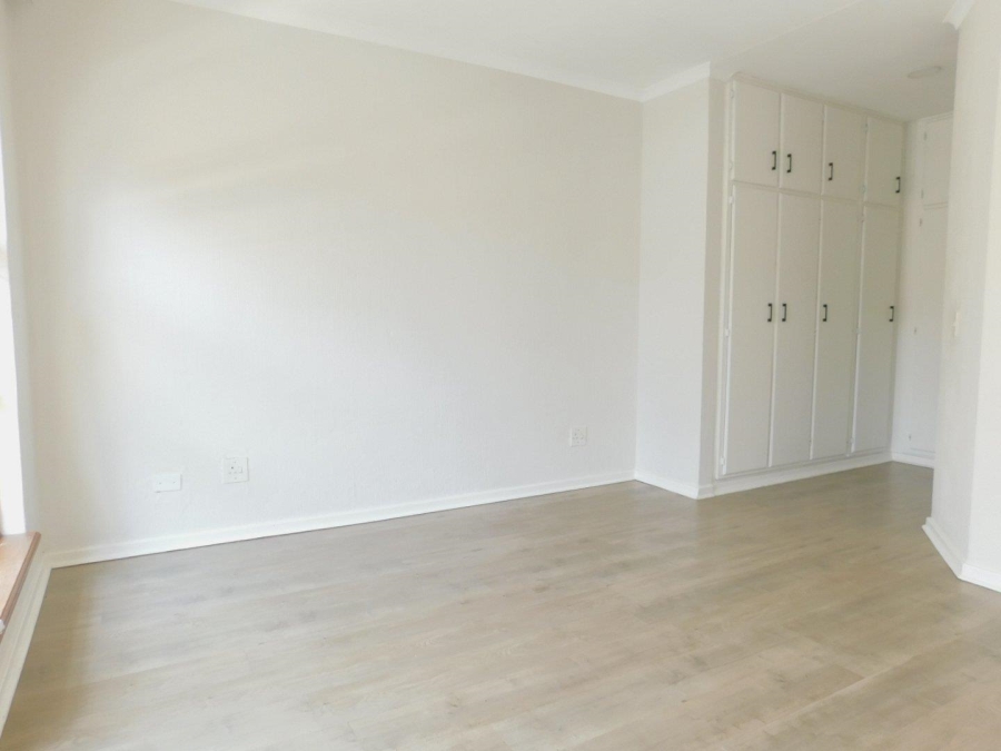 To Let 3 Bedroom Property for Rent in Bryanston Gauteng