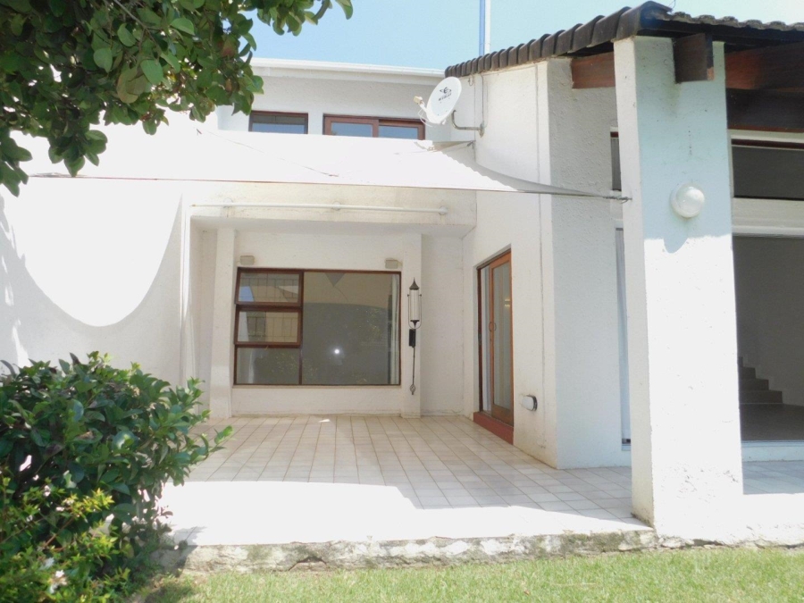 To Let 3 Bedroom Property for Rent in Bryanston Gauteng