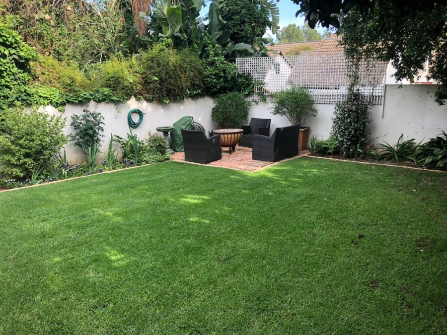 To Let 3 Bedroom Property for Rent in Bryanston Gauteng