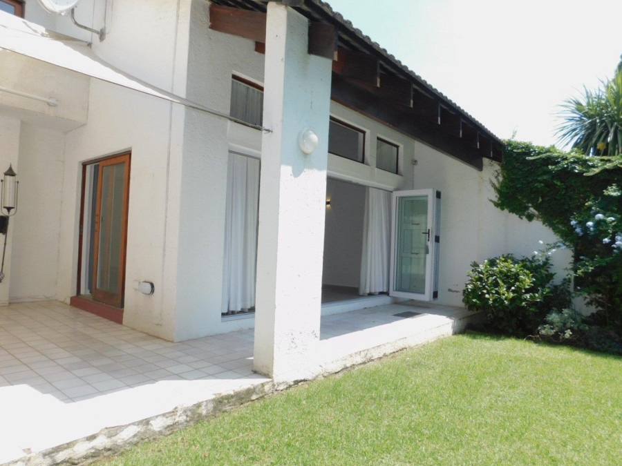 To Let 3 Bedroom Property for Rent in Bryanston Gauteng