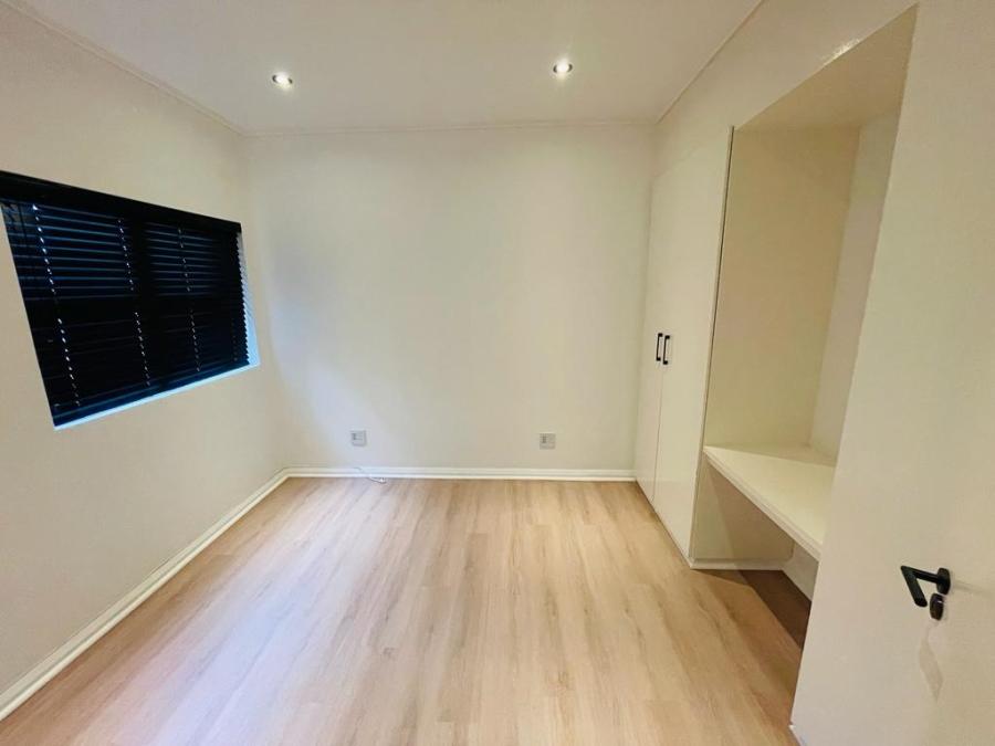 To Let 2 Bedroom Property for Rent in Morningside Gauteng