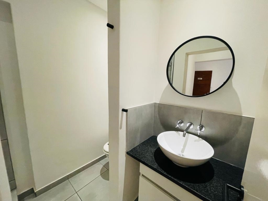 To Let 2 Bedroom Property for Rent in Morningside Gauteng