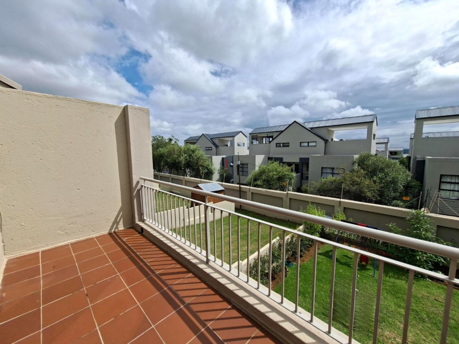 To Let 3 Bedroom Property for Rent in Paulshof Gauteng