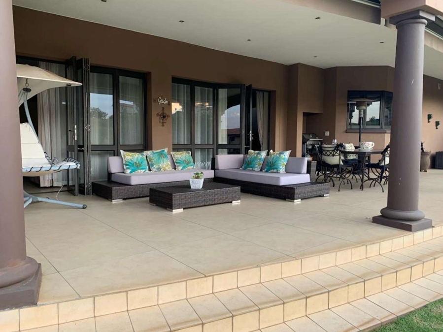 5 Bedroom Property for Sale in Blue Valley Golf Estate Gauteng