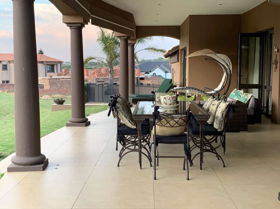 5 Bedroom Property for Sale in Blue Valley Golf Estate Gauteng