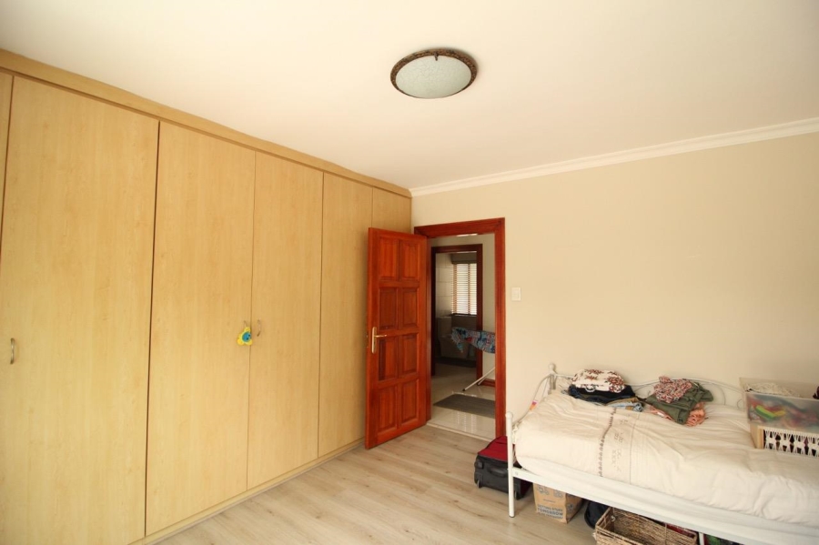 3 Bedroom Property for Sale in Blue Valley Golf Estate Gauteng