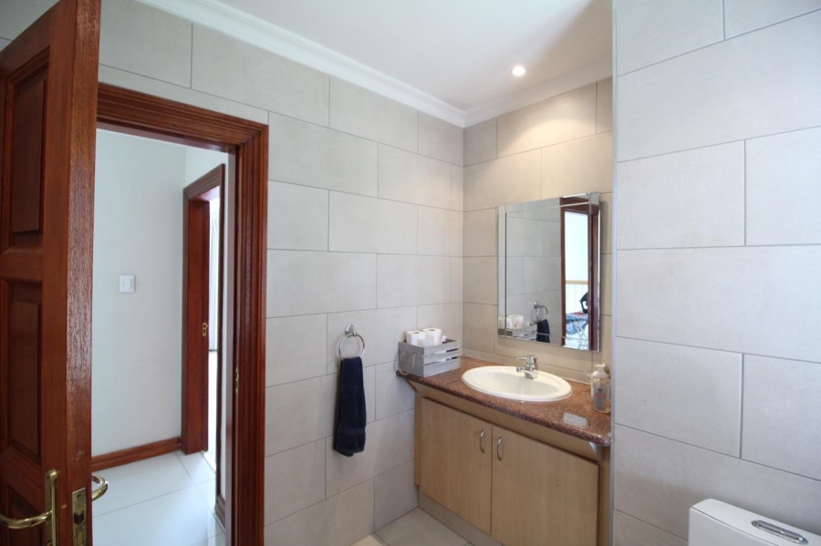 3 Bedroom Property for Sale in Blue Valley Golf Estate Gauteng