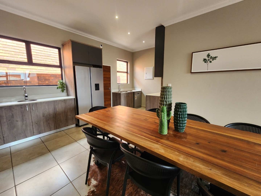 3 Bedroom Property for Sale in Six Fountains Residential Estate Gauteng