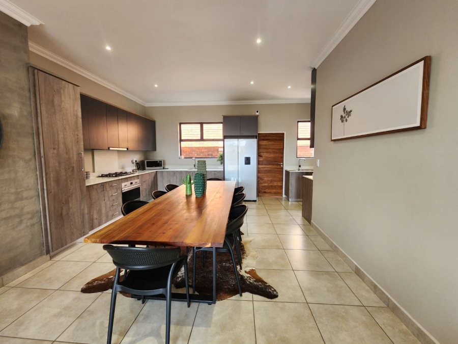 3 Bedroom Property for Sale in Six Fountains Residential Estate Gauteng