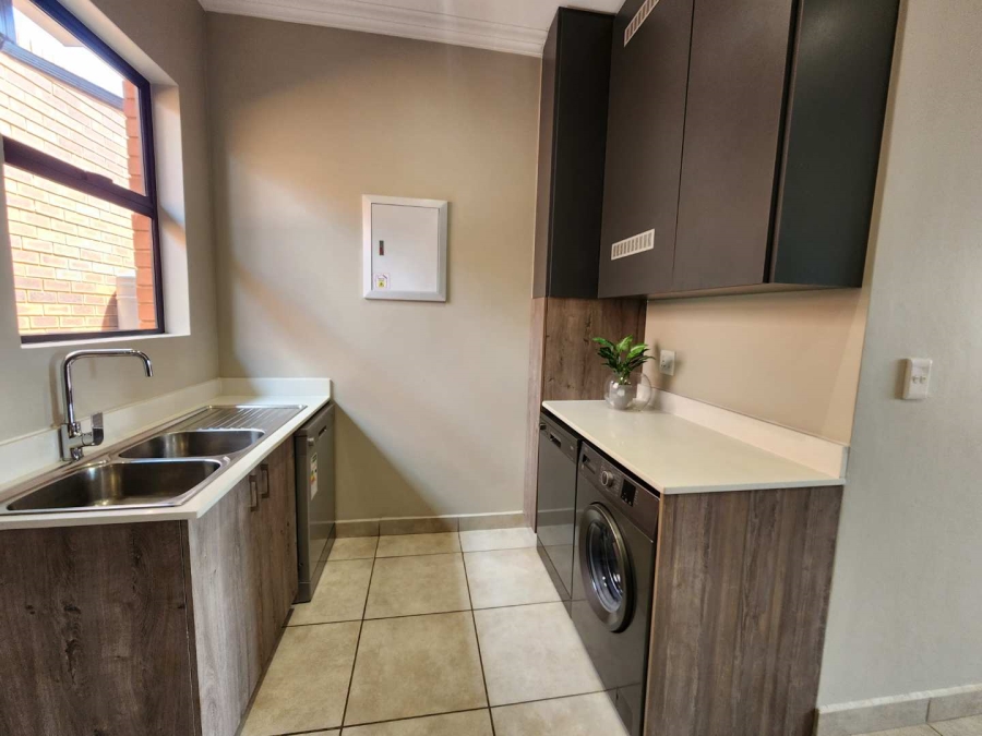 3 Bedroom Property for Sale in Six Fountains Residential Estate Gauteng