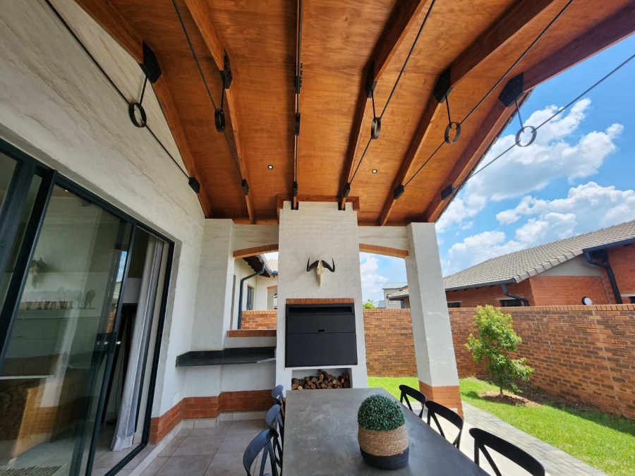 3 Bedroom Property for Sale in Six Fountains Residential Estate Gauteng