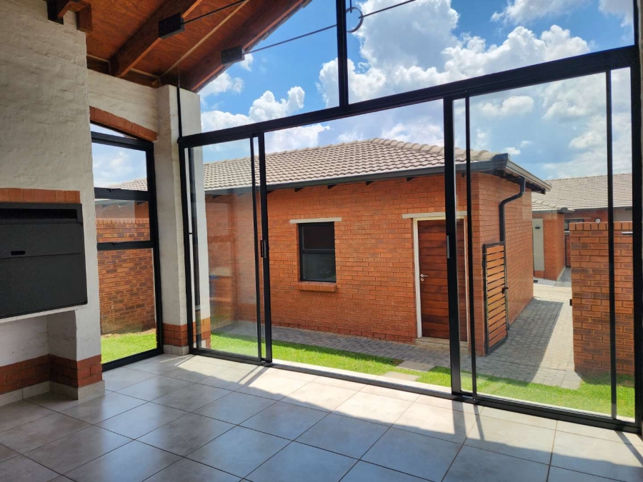 3 Bedroom Property for Sale in Six Fountains Residential Estate Gauteng