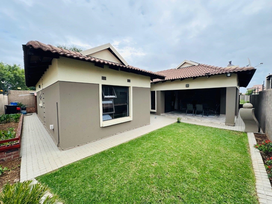 3 Bedroom Property for Sale in Pomona Gauteng