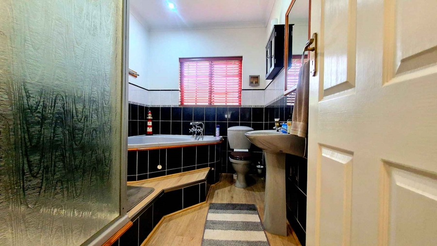 3 Bedroom Property for Sale in Rietondale Gauteng