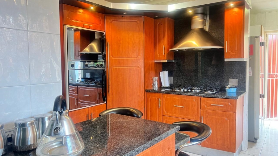 3 Bedroom Property for Sale in Alan Manor Gauteng