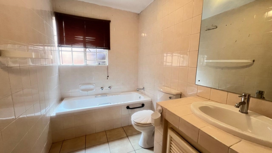 3 Bedroom Property for Sale in Alan Manor Gauteng