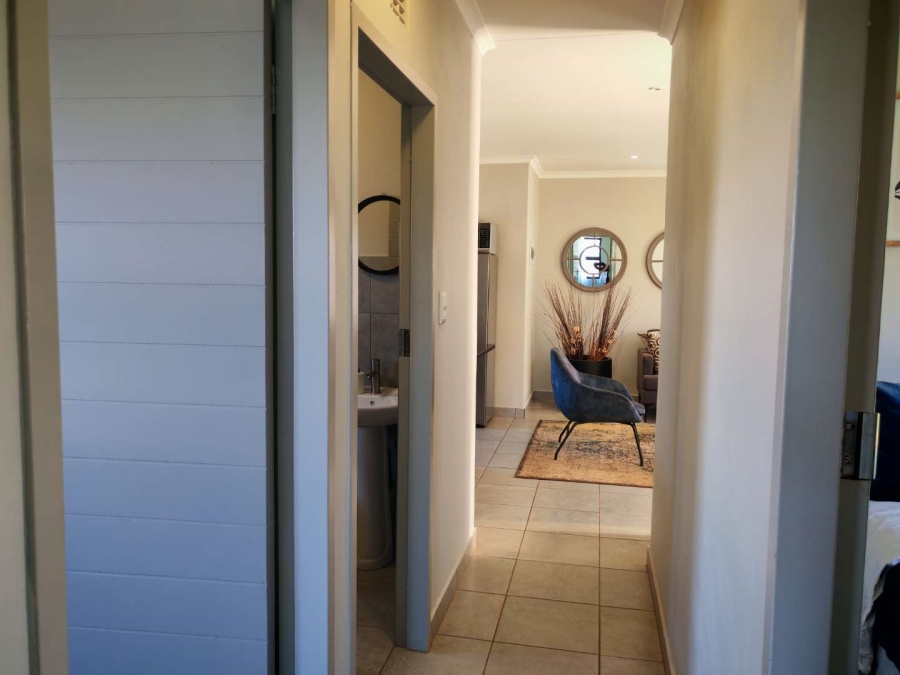 2 Bedroom Property for Sale in Protea Glen Gauteng