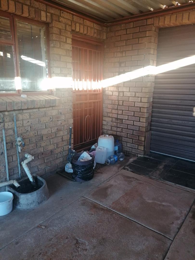 4 Bedroom Property for Sale in Soshanguve L Gauteng