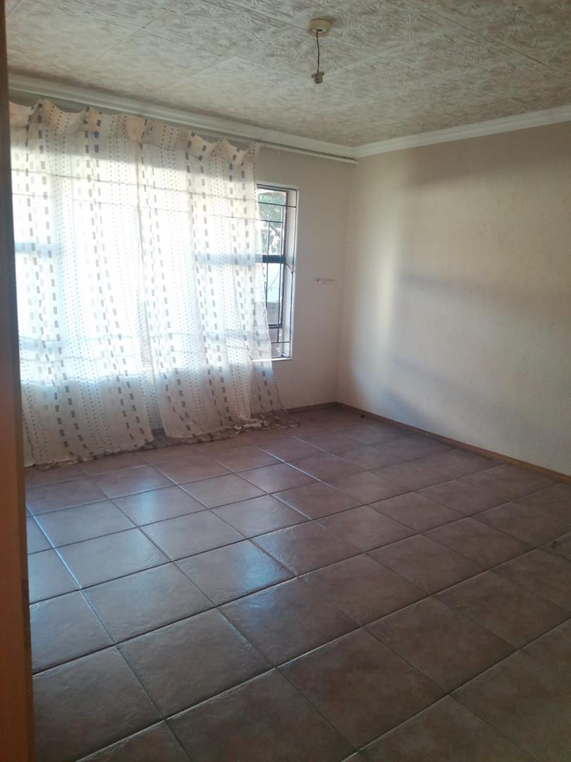 4 Bedroom Property for Sale in Soshanguve L Gauteng