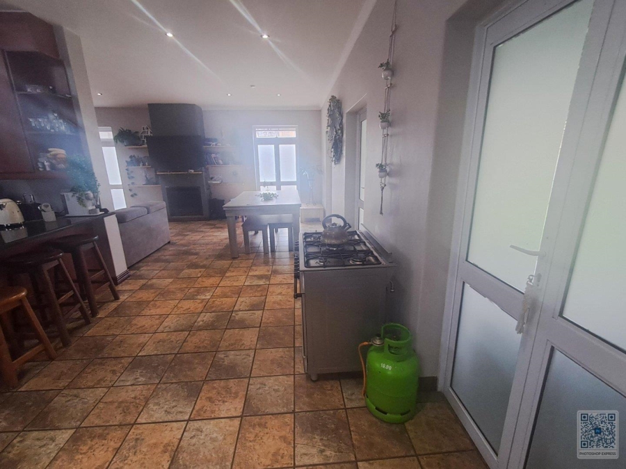 4 Bedroom Property for Sale in Glen Erasmia Gauteng