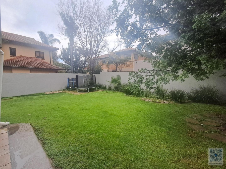 4 Bedroom Property for Sale in Glen Erasmia Gauteng