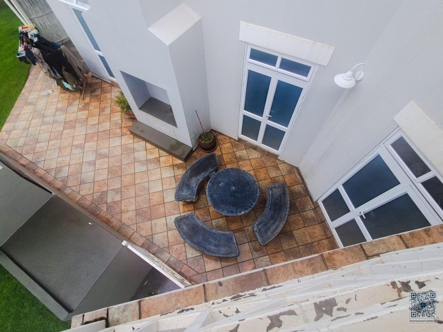 4 Bedroom Property for Sale in Glen Erasmia Gauteng