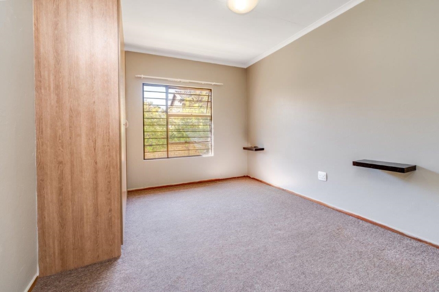 To Let 2 Bedroom Property for Rent in Randpark Ridge Gauteng