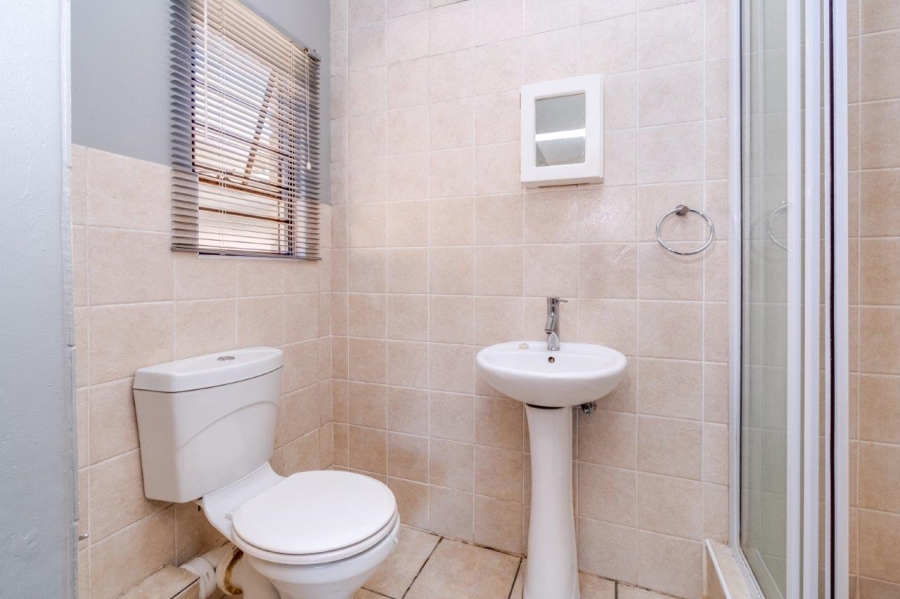 To Let 2 Bedroom Property for Rent in Randpark Ridge Gauteng