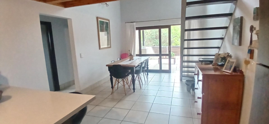 To Let 2 Bedroom Property for Rent in Douglasdale Gauteng