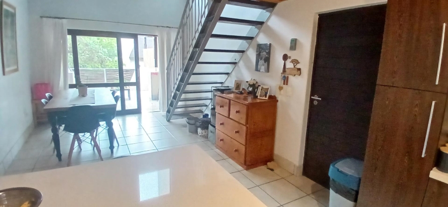 To Let 2 Bedroom Property for Rent in Douglasdale Gauteng