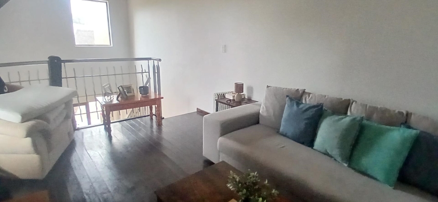 To Let 2 Bedroom Property for Rent in Douglasdale Gauteng