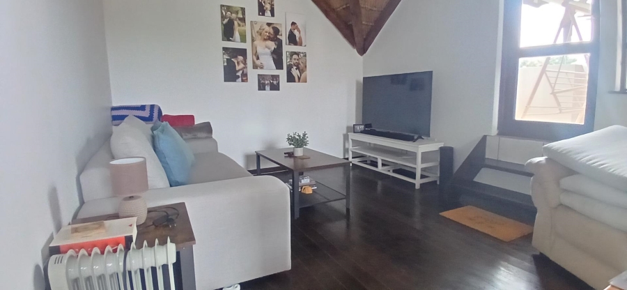 To Let 2 Bedroom Property for Rent in Douglasdale Gauteng