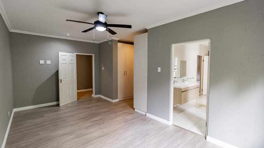 8 Bedroom Property for Sale in Bryanston East Gauteng