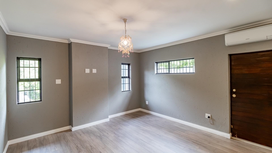 8 Bedroom Property for Sale in Bryanston East Gauteng