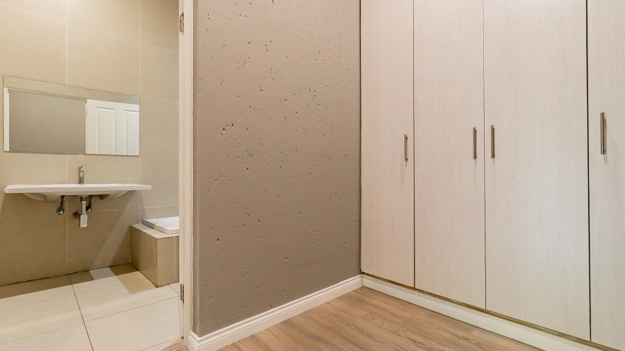 8 Bedroom Property for Sale in Bryanston East Gauteng