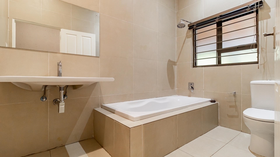 8 Bedroom Property for Sale in Bryanston East Gauteng