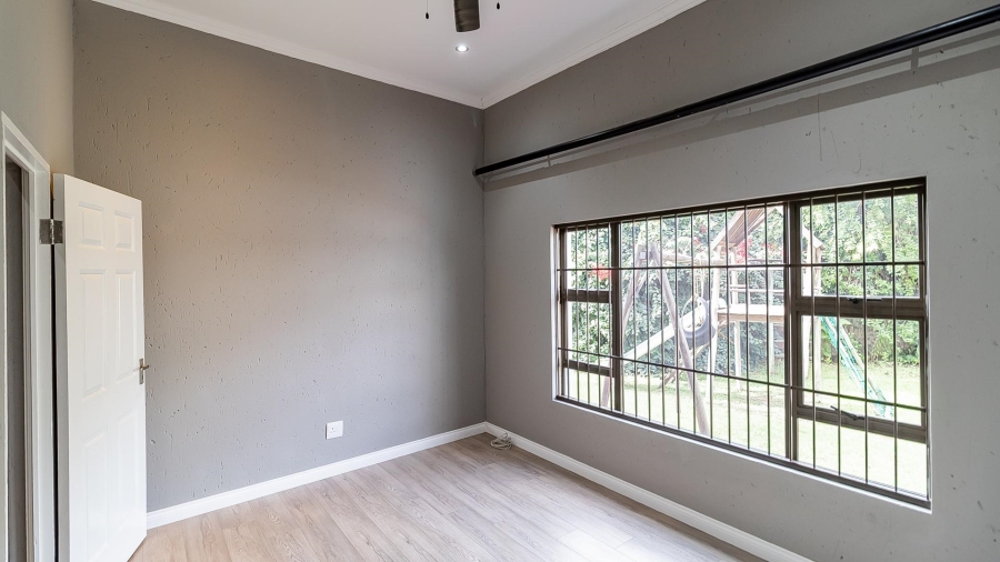 8 Bedroom Property for Sale in Bryanston East Gauteng