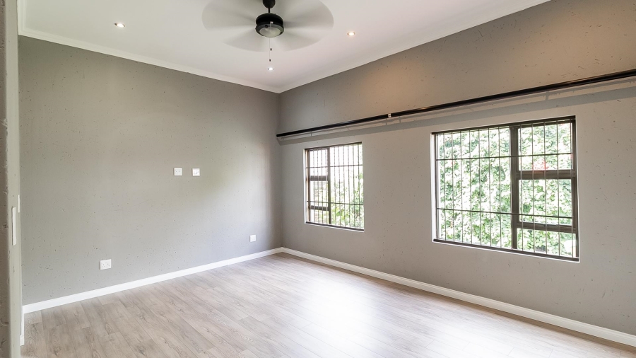 8 Bedroom Property for Sale in Bryanston East Gauteng