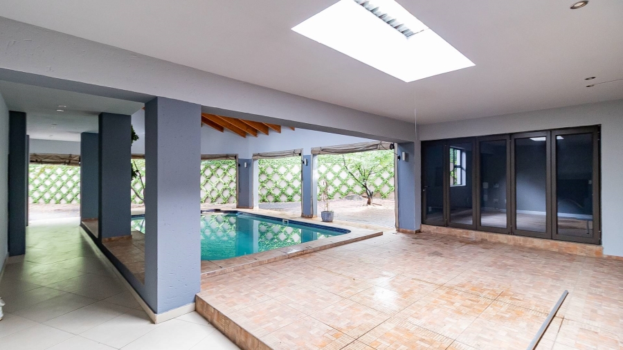 8 Bedroom Property for Sale in Bryanston East Gauteng