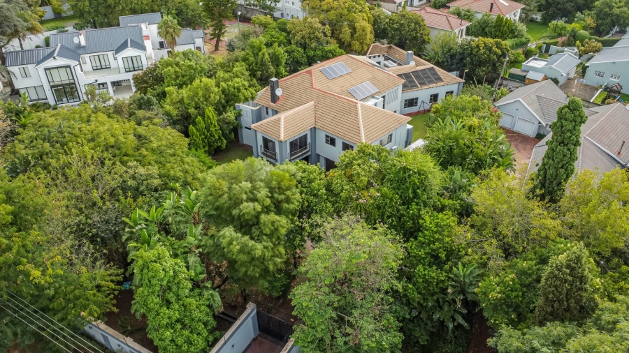 8 Bedroom Property for Sale in Bryanston East Gauteng