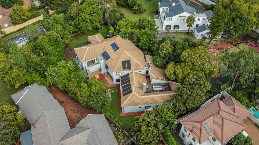 8 Bedroom Property for Sale in Bryanston East Gauteng