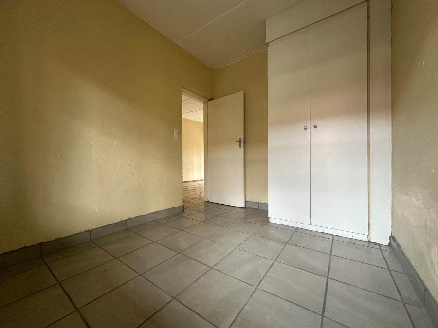 2 Bedroom Property for Sale in Comet Gauteng