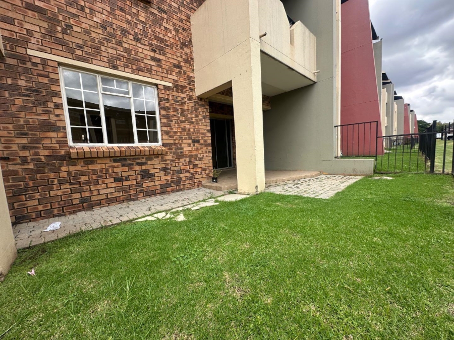 2 Bedroom Property for Sale in Comet Gauteng