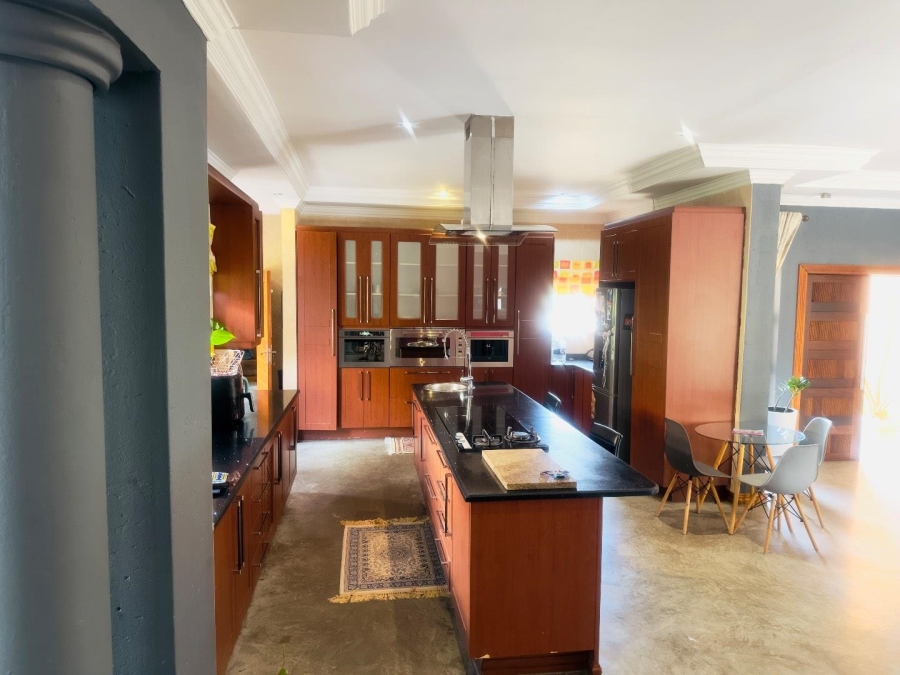 To Let 5 Bedroom Property for Rent in Brooklands Lifestyle Estate Gauteng