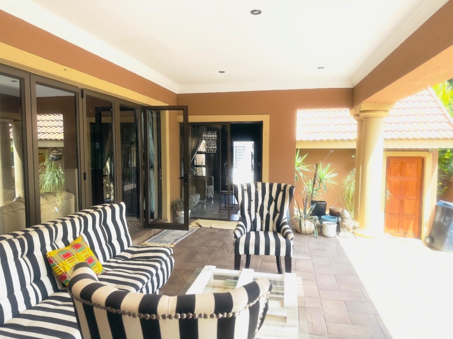 To Let 5 Bedroom Property for Rent in Brooklands Lifestyle Estate Gauteng